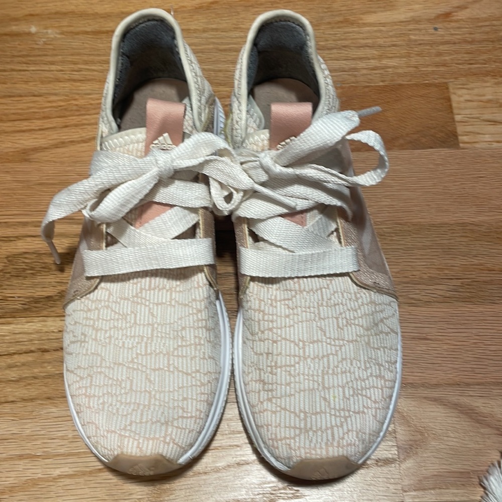 ADIDAS Edge Lux Bounce Sneakers, blush pink, Women’s size: 8.5 - Picture 3 of 11